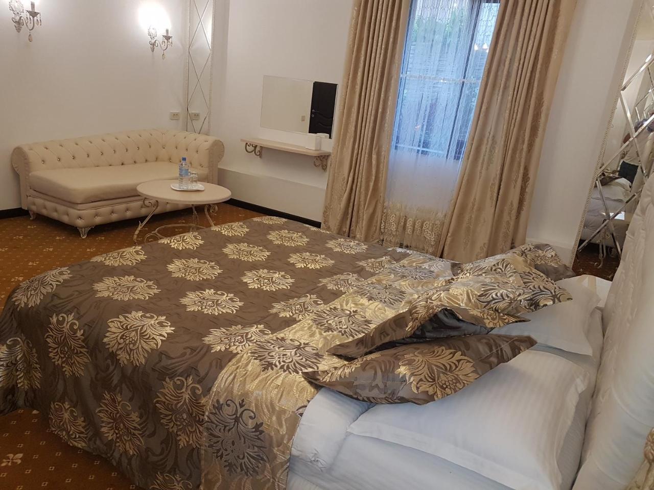 Sequoia Boutique Hotel Taraz Ngoại thất bức ảnh